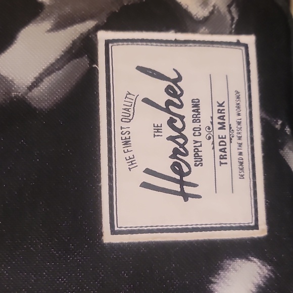 HERSCHEL SUPPLY CO 9 X 12.5" IPAD laptop computer case bag black white dye wash - Picture 4 of 4